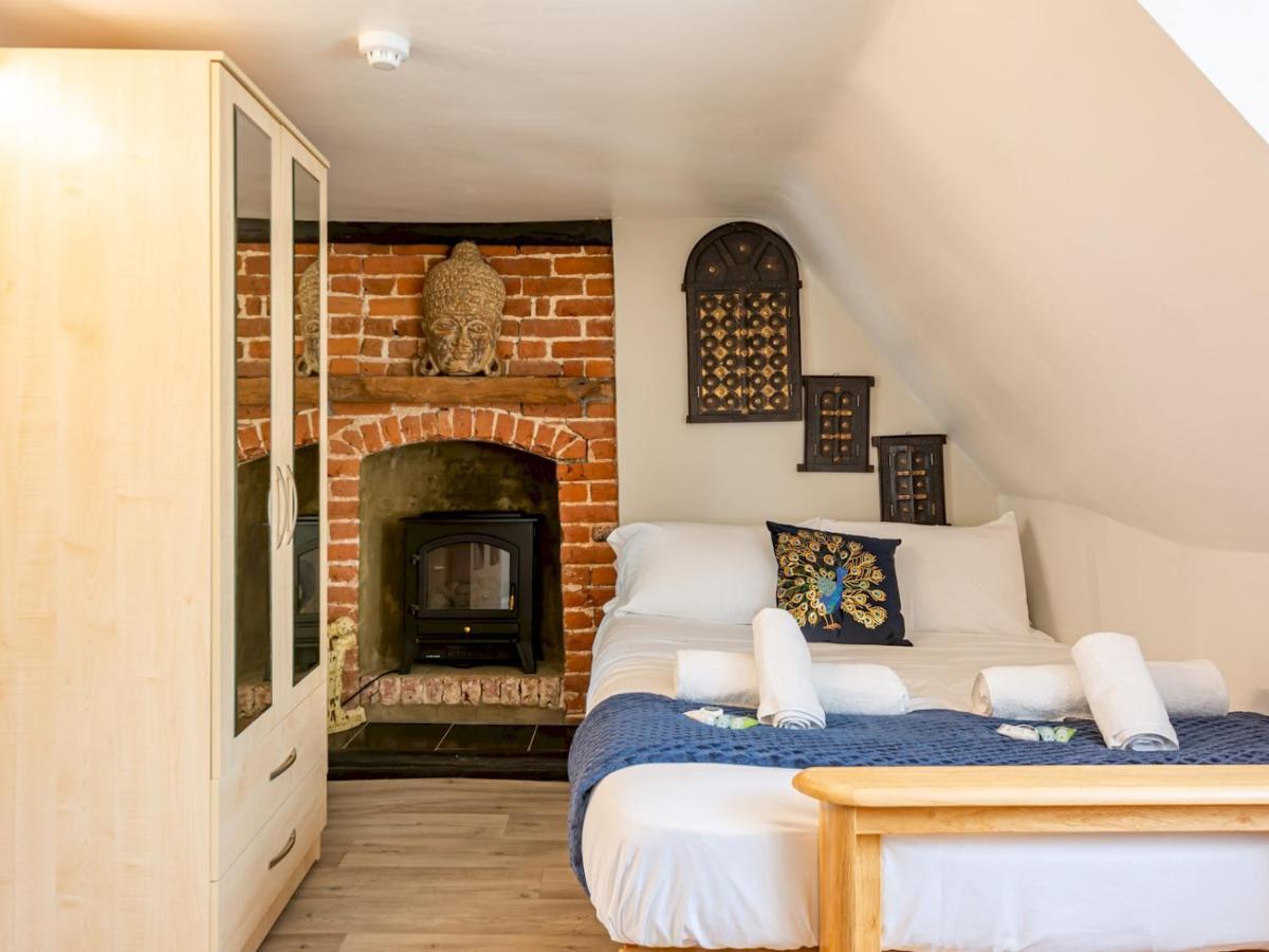 Pass The Keys Renovated Apartment In The Centre Of Canterbury Ngoại thất bức ảnh