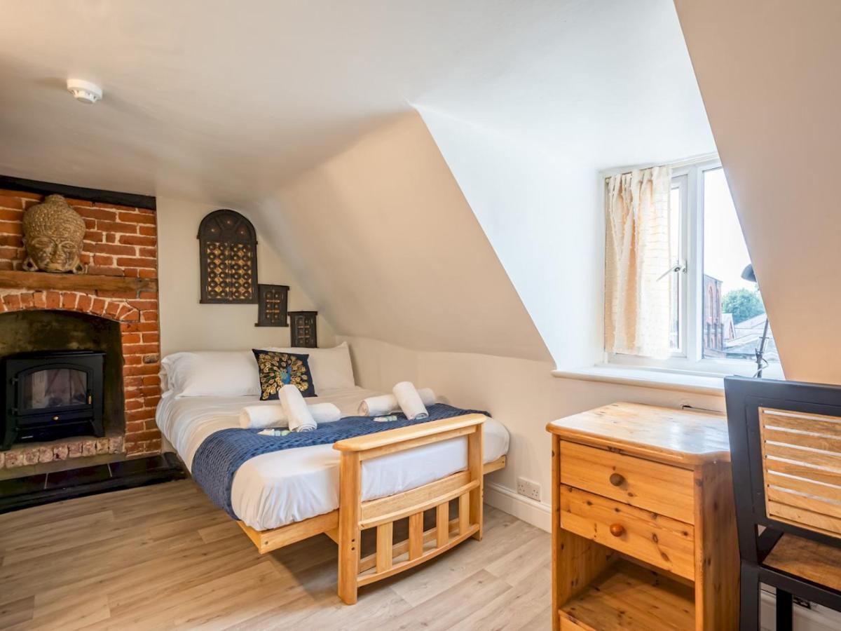 Pass The Keys Renovated Apartment In The Centre Of Canterbury Ngoại thất bức ảnh
